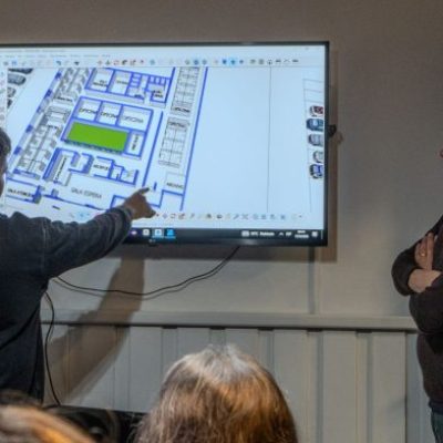 Se realizan varias acciones para reanudar la atención al público y crear una nueva Secretaría de Planificación