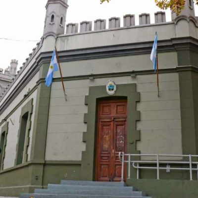 La Provincia se reunirá con gremios estatales por la continuidad de las paritarias