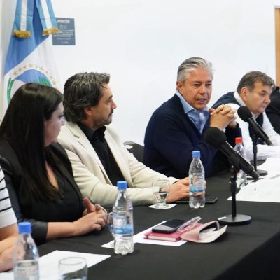 El intendente Saloniti realiza gestiones en la ciudad de Neuquén y participará de una reunión con el gobernador Rolando Figueroa