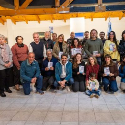 El Centro Editor Municipal presentó el libro que reúne a los cuentos ganadores del concurso de 2025