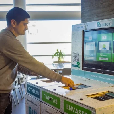 Presentarán el primer cesto de residuos inteligente patentado del país