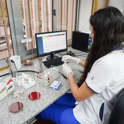La hepatitis se detecta a través de un análisis de sangre